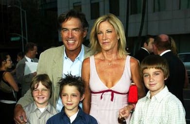 Крис Евърт с Анди Мил и децата, 2004
